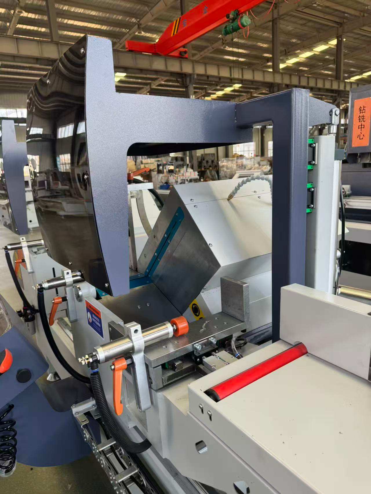 550 CNC বাহ্যিক সুইং উচ্চ-ভলিউম উৎপাদন মিটার করাত, 45°/90°