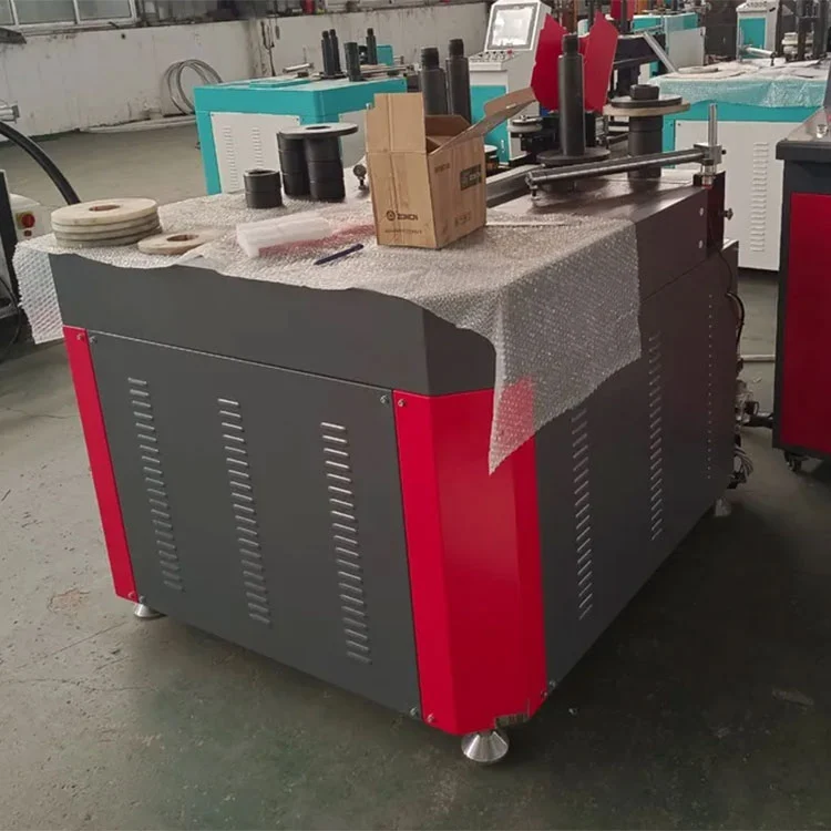CNC ফোর হেড কর্নার ক্রিমিং মেশিন